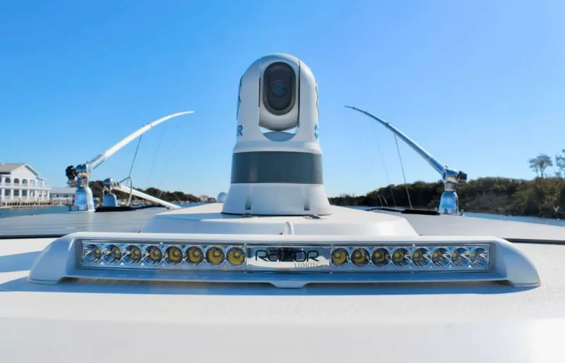 Slide: The Image of Scout 330 LXF 2021 - 45