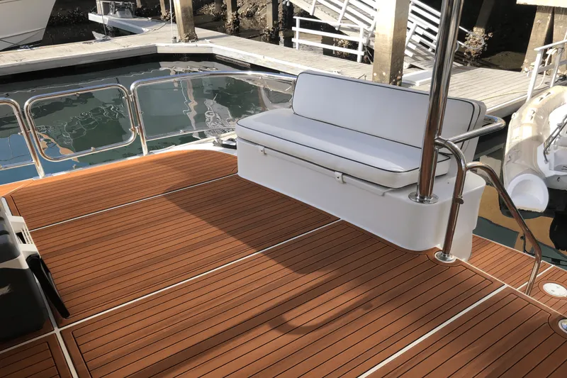 Slide: The Image of Tarrab 60 FLY 2001 - 2