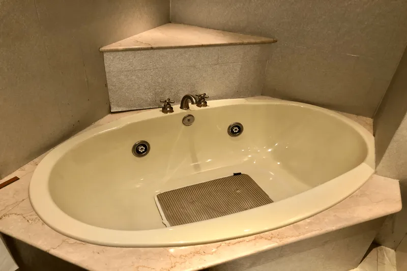 Slide: The Image of Tarrab 60 FLY 2001 - 30