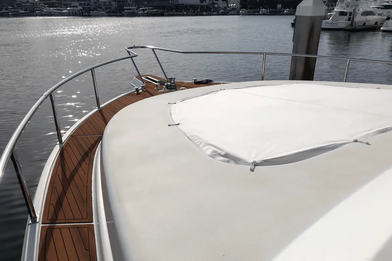 Slide: The Image of Tarrab 60 FLY 2001 - 5