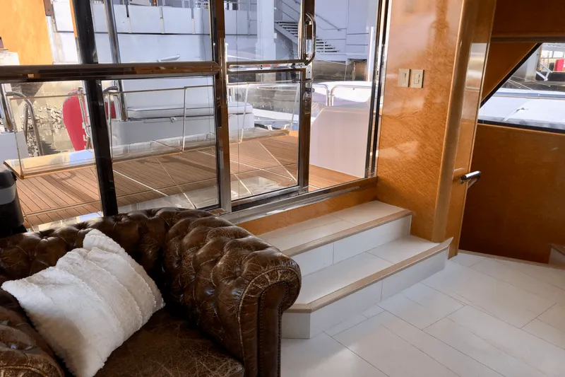 Slide: The Image of Tarrab 60 FLY 2001 - 8