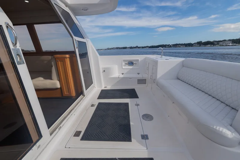 Slide: The Image of McKinna 57 Pilothouse 2002 - 47