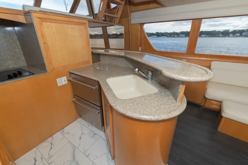 Slide: The Image of McKinna 57 Pilothouse 2002 - 17