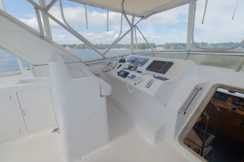 Slide: The Image of McKinna 57 Pilothouse 2002 - 59