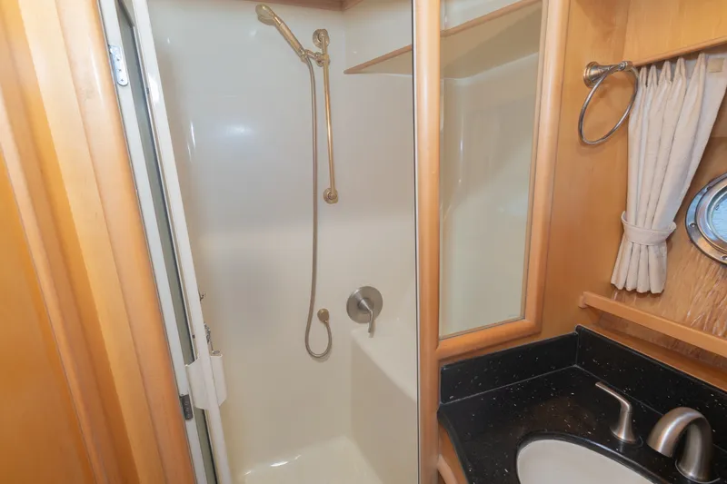 Slide: The Image of McKinna 57 Pilothouse 2002 - 44