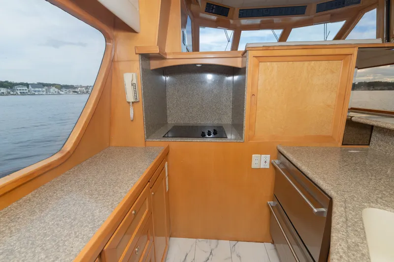 Slide: The Image of McKinna 57 Pilothouse 2002 - 16