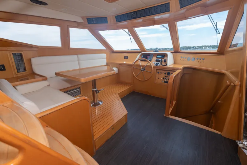 Slide: The Image of McKinna 57 Pilothouse 2002 - 21