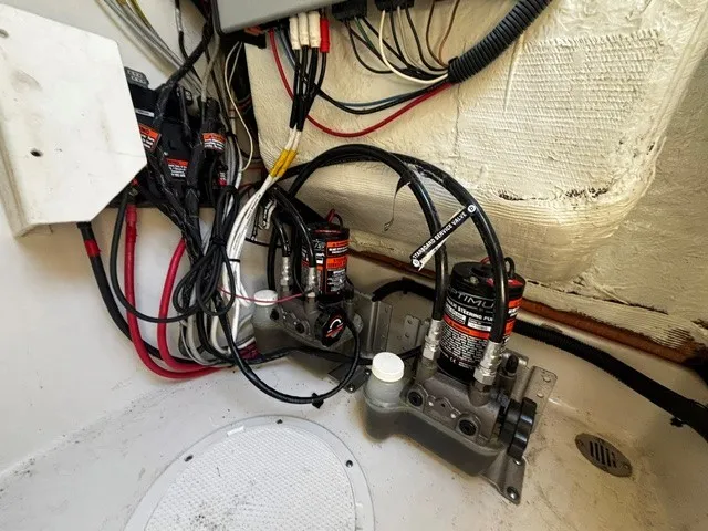 Slide: The Image of Sailfish 275 DC 2021 - 17