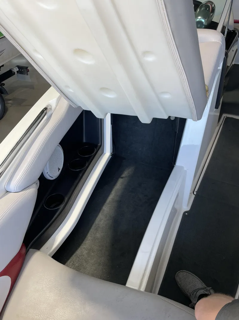 Slide: The Image of Mastercraft Xstar 2007 - 8