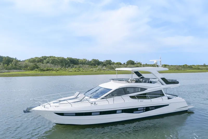 Slide: The Image of Galeon 550 FLY 2021 - 5