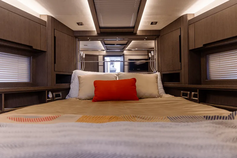 Slide: The Image of Galeon 550 FLY 2021 - 55