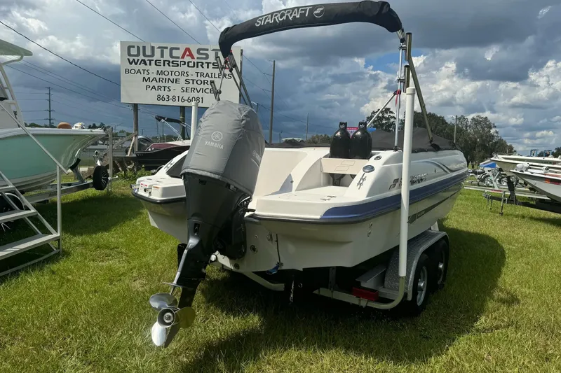Slide: The Image of 2022 Starcraft Limited 2000 OB Fish boat with Yamaha motor at Outcast Watersports. - 7