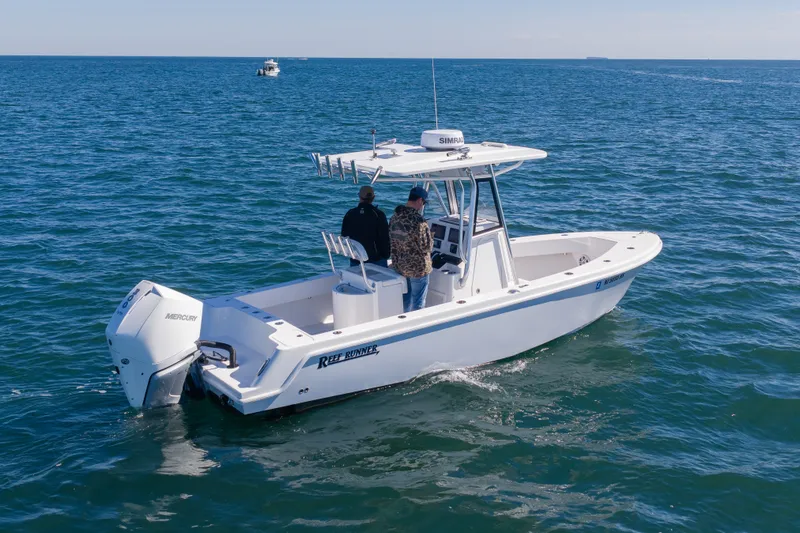 Slide: The Image of Reef Runner 230 Open 2024 - 4