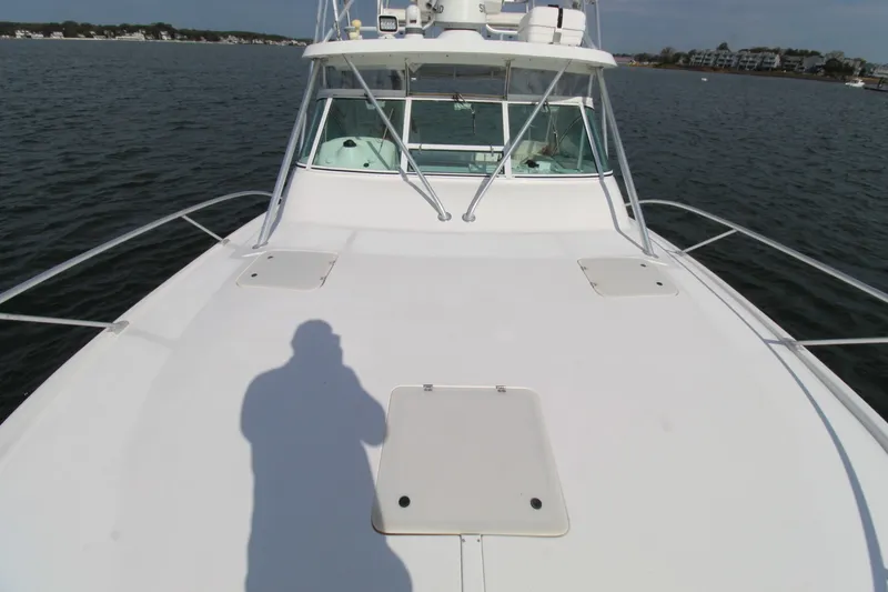Slide: The Image of Luhrs 36 Open 2005 - 10