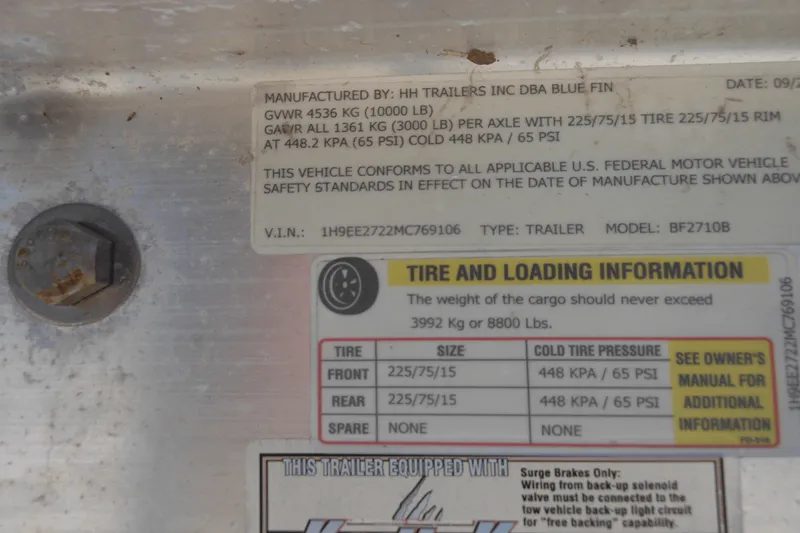 Slide: The Image of Jeanneau LEADER 7.5 CC 2021 - 2