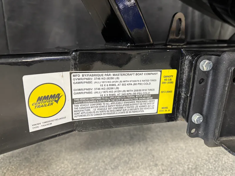 Slide: The Image of Mastercraft XT24 2022 - 112