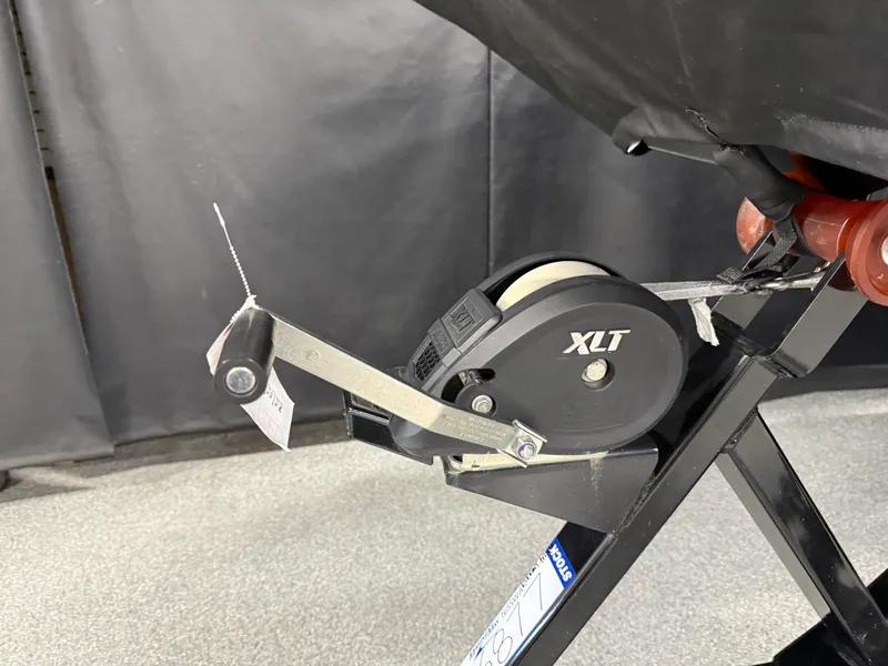 Slide: The Image of Mastercraft XT24 2022 - 113