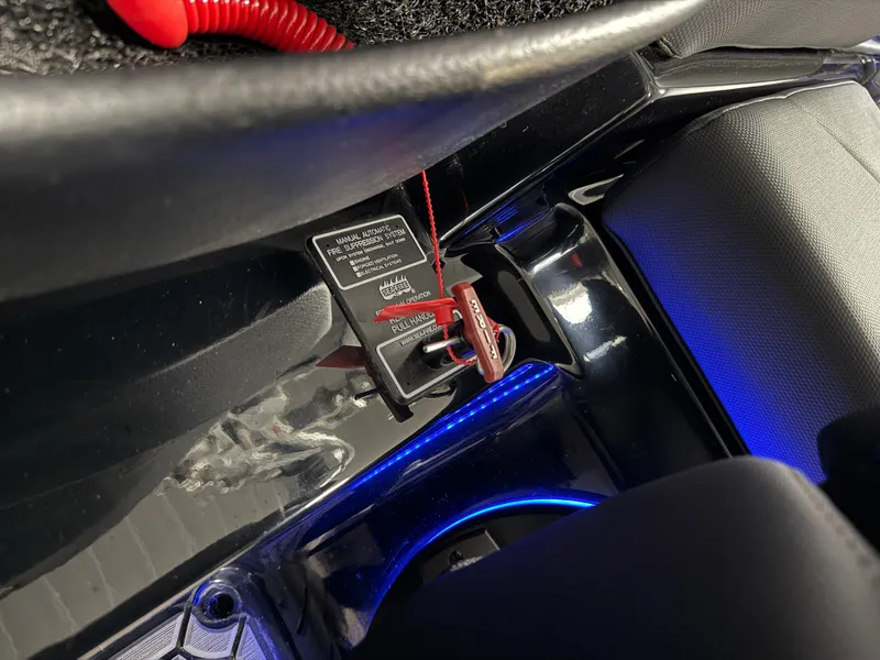 Slide: The Image of Mastercraft XT24 2022 - 89