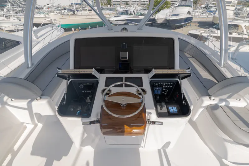 Slide: The Image of Viking 50 Convertible 2027 - 34