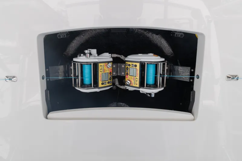 Slide: The Image of Viking 50 Convertible 2027 - 35