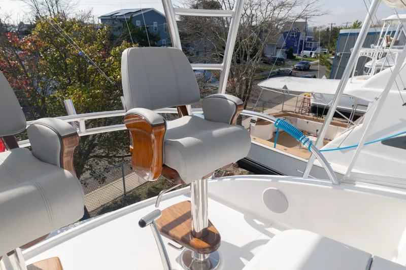 Slide: The Image of Viking 50 Convertible 2027 - 40