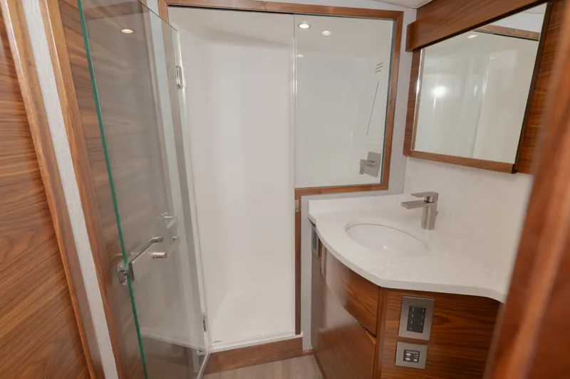 Slide: The Image of Viking 50 Convertible 2027 - 62