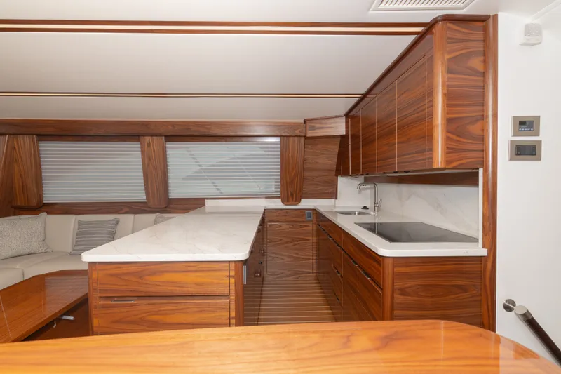 Slide: The Image of Viking 50 Convertible 2027 - 45