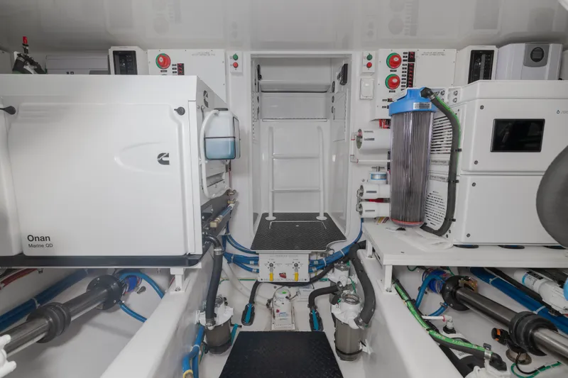 Slide: The Image of Viking 50 Convertible 2027 - 25
