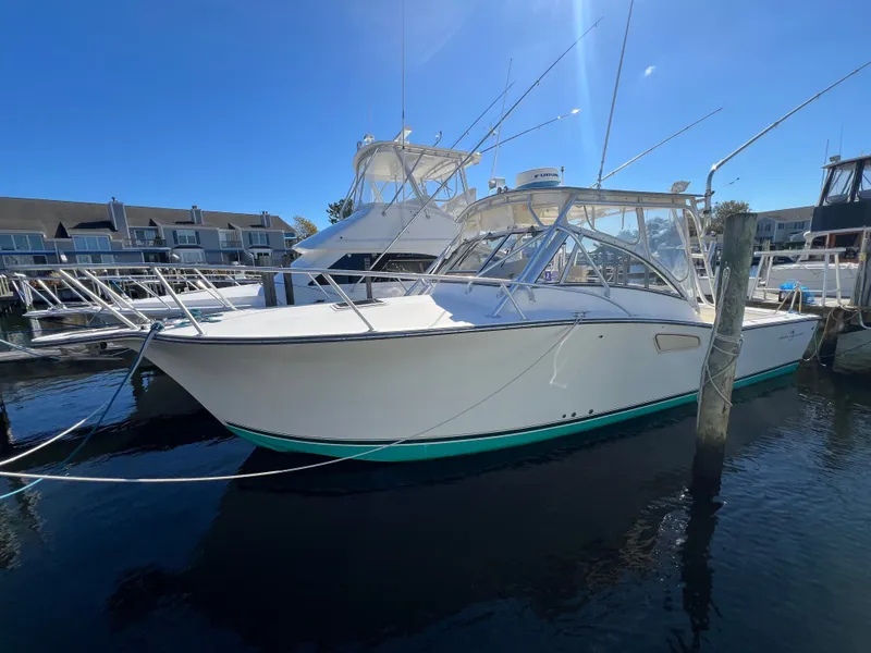 The Image of Albemarle 305 Express Fisherman 2001 - 0