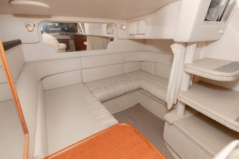 Slide: The Image of Sea Ray 340 Sundancer 2002 - 16
