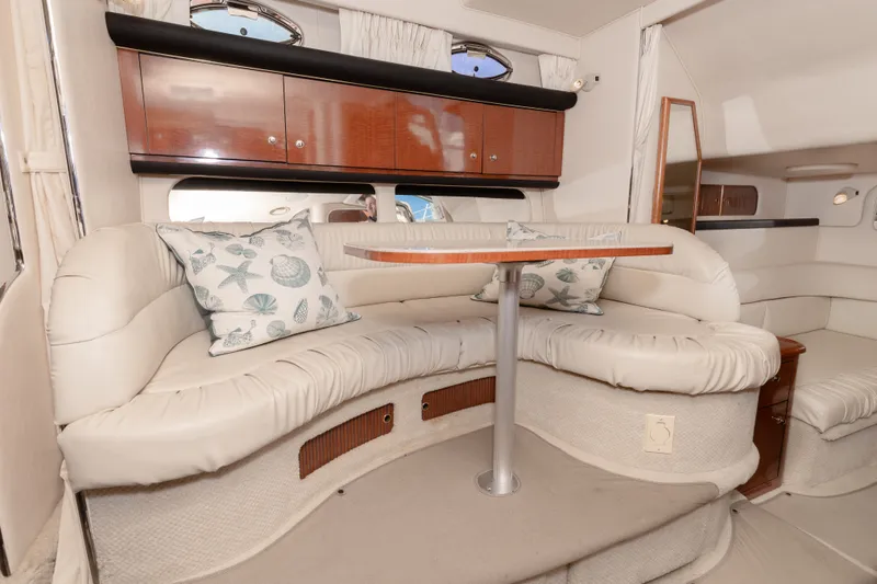 Slide: The Image of Sea Ray 340 Sundancer 2002 - 15