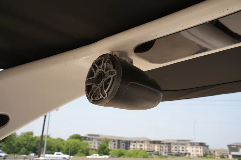 Slide: The Image of Harris 250 GRAND MARINER 2023 - 19