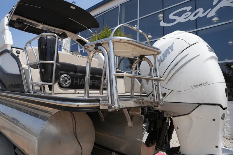 Slide: The Image of Harris 250 GRAND MARINER 2023 - 4