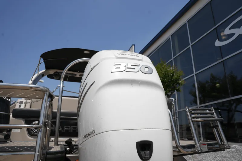 Slide: The Image of Harris 250 GRAND MARINER 2023 - 6