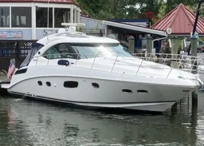 The Image of Sea Ray 43 Sundancer 2009 - 0