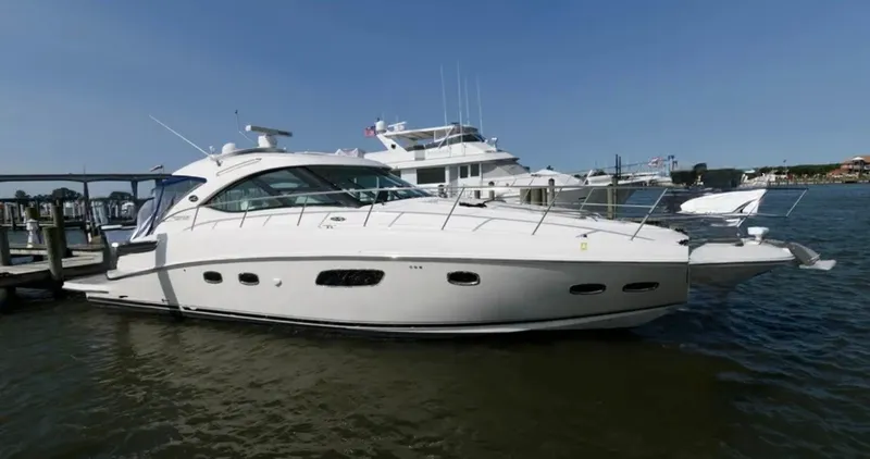 Slide: The Image of Sea Ray 43 Sundancer 2009 - 2