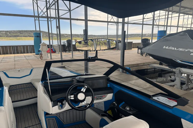 Slide: The Image of Nautique SUPER AIR G25 2021 - 22