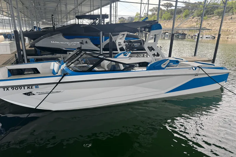 Slide: The Image of Nautique SUPER AIR G25 2021 - 3