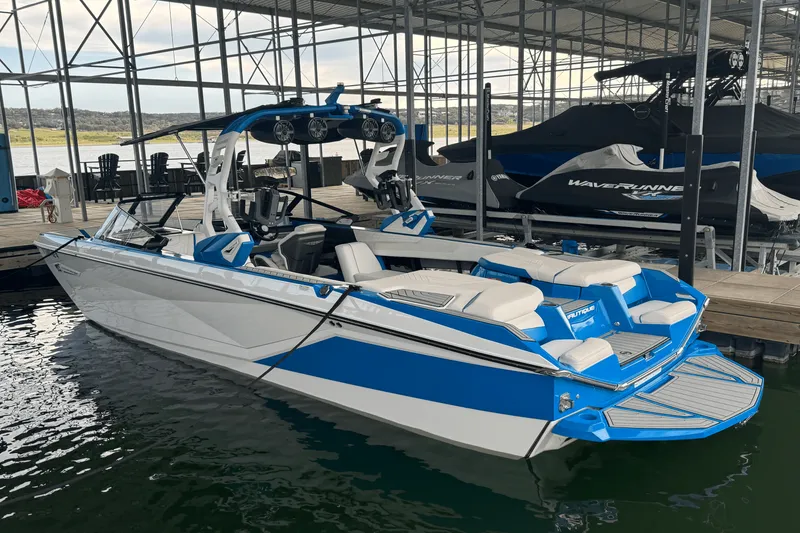 Slide: The Image of Nautique SUPER AIR G25 2021 - 4