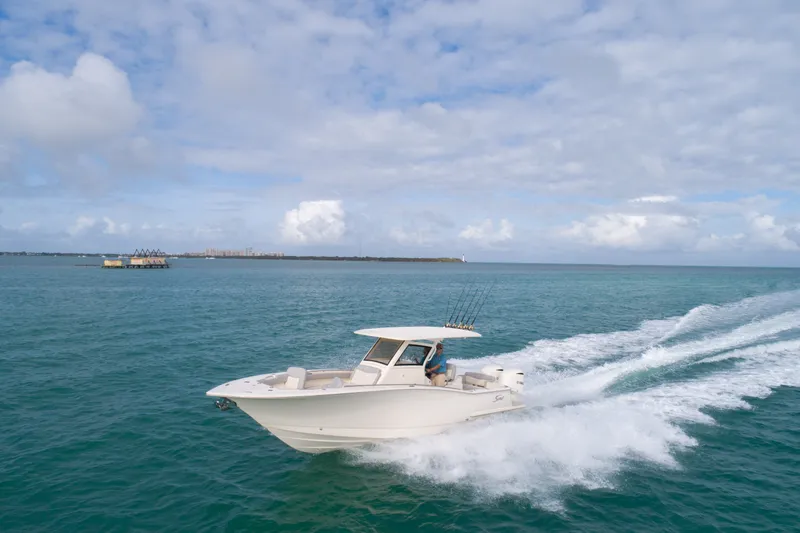 Slide: The Image of Scout 305 LXF 2023 - 37