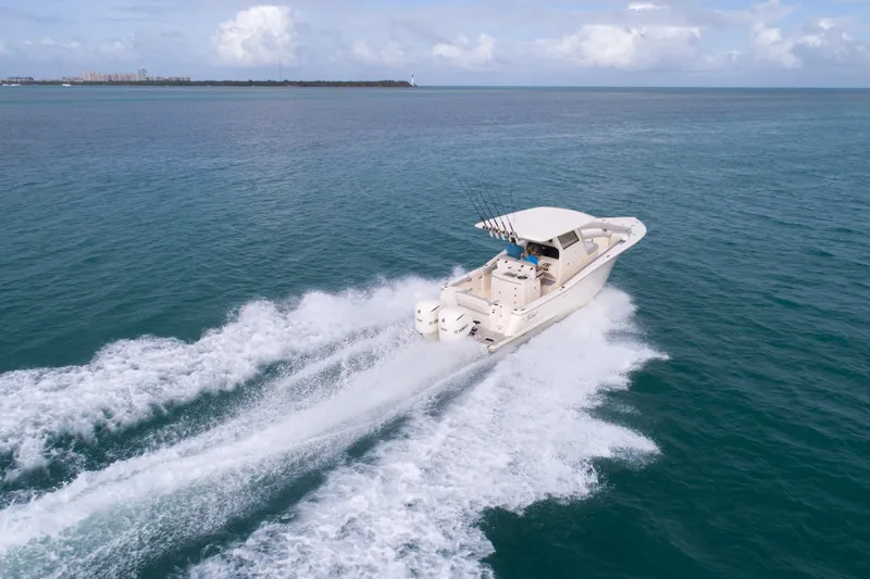 Slide: The Image of Scout 305 LXF 2023 - 41