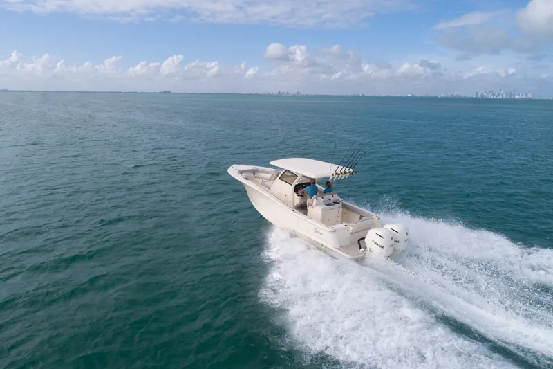 Slide: The Image of Scout 305 LXF 2023 - 46