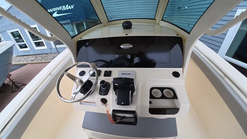 Slide: The Image of Scout 305 LXF 2023 - 11