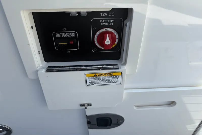 Slide: The Image of Sea Ray 250 SD-OB 2020 - 14