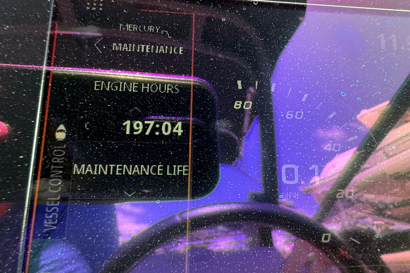 Slide: The Image of Sea Ray 250 SD-OB 2020 - 26