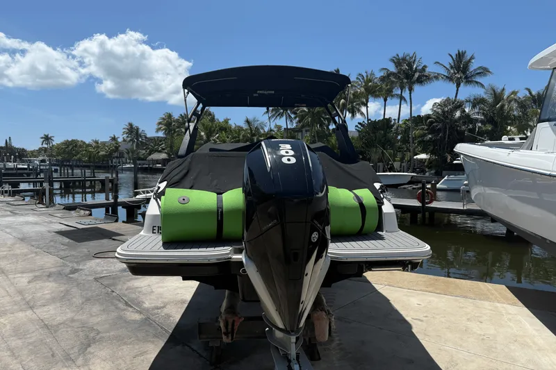 Slide: The Image of Sea Ray 250 SD-OB 2020 - 7