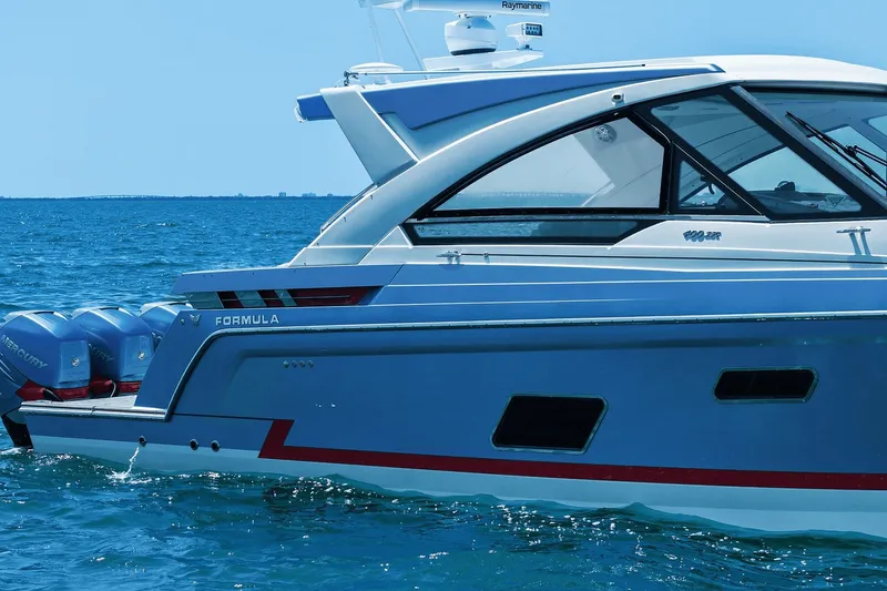 Slide: The Image of Formula 400 SUPER SPORT CROSSOVER 2019 - 11