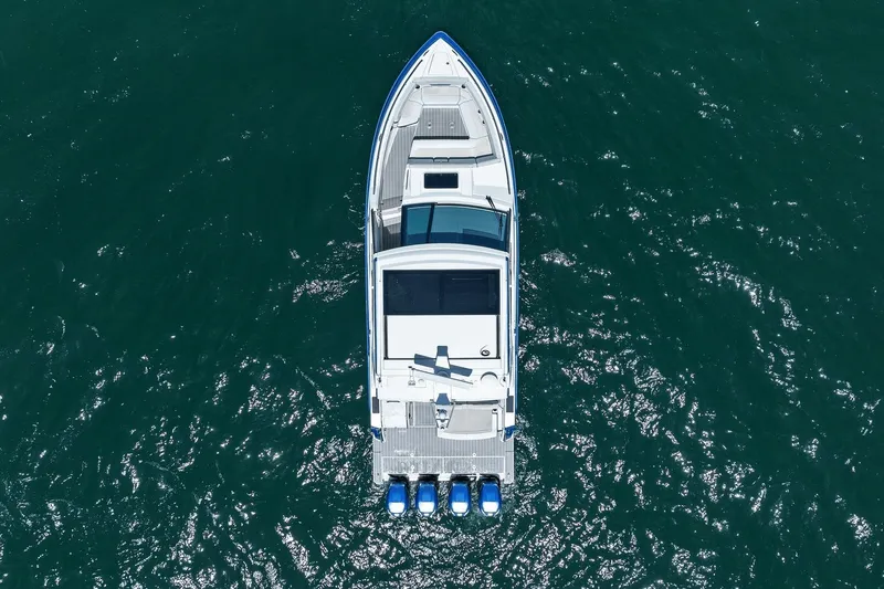 Slide: The Image of Formula 400 SUPER SPORT CROSSOVER 2019 - 14