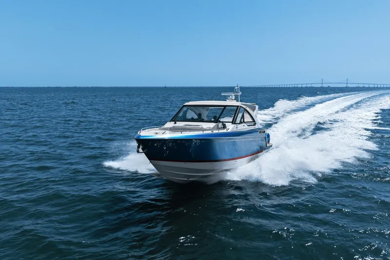 Slide: The Image of Formula 400 SUPER SPORT CROSSOVER 2019 - 17