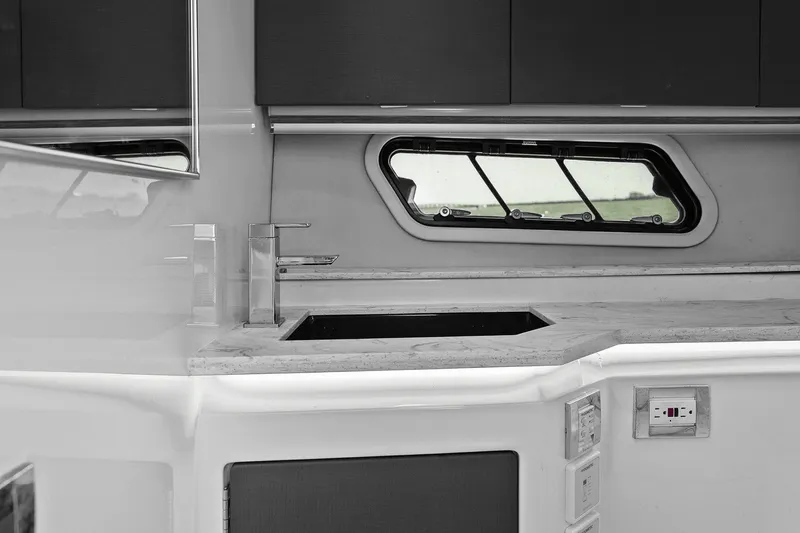 Slide: The Image of Formula 400 SUPER SPORT CROSSOVER 2019 - 26